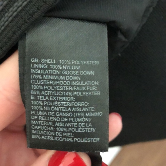 The Northface winter jacket - Picture 6 of 8